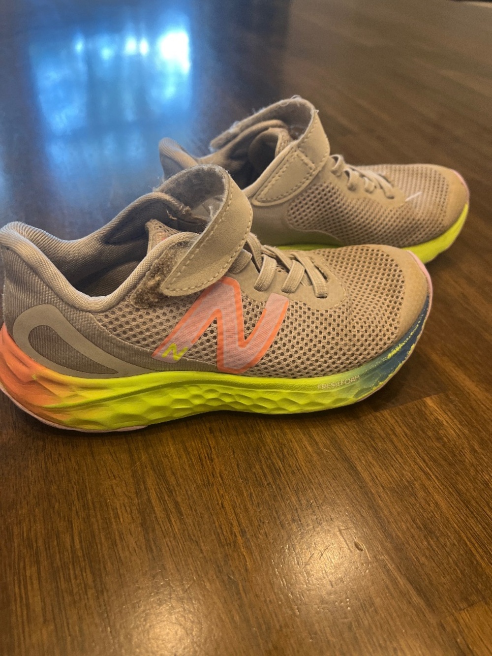 New Balance Fresh Foam Arishi v4 Running Shoes Kid’s Size 11.5 Aluminum Lilac